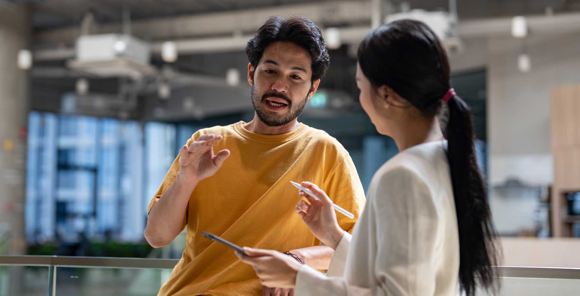 quarterly updates carousel banner